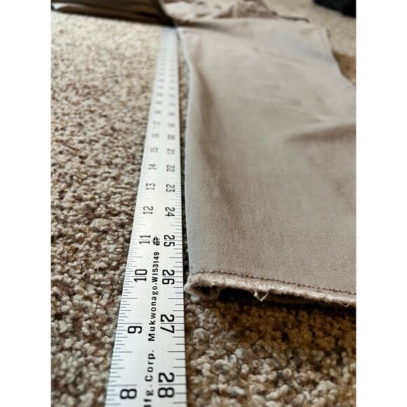 NWT Democracy Ab Technology Fray Hem Capri Pants, Beige, Size 12, Stretch Waist - Picture 8 of 9